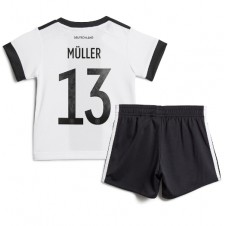 Tyskland Thomas Muller #13 Hemmaställ Barn VM 2022 Korta ärmar (+ Korta byxor)